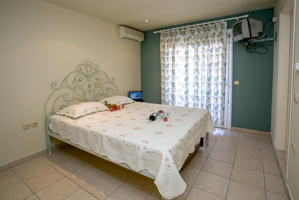 Studios Akrogiali Limenaria  Bilik gambar